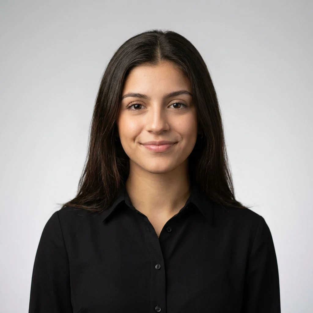 LinkedIn Ready — Studio Girl subject